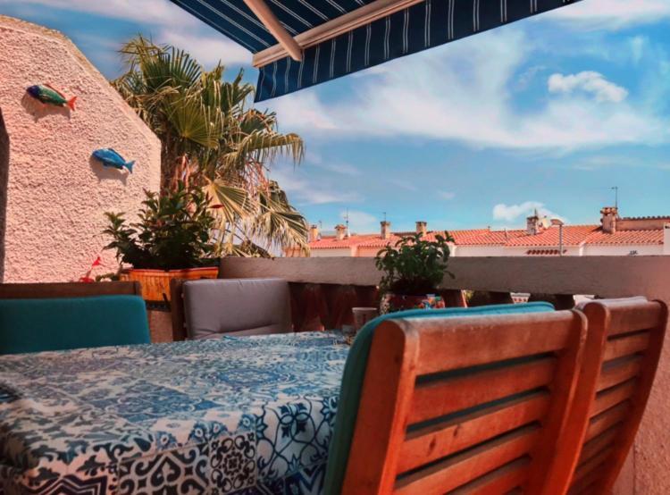 22B Puigmal D Apartman Empuriabrava Kültér fotó
